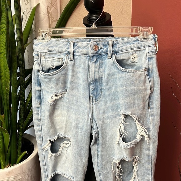 Pacsun Distressed Ripped Mom Jeans - Picture 4 of 9